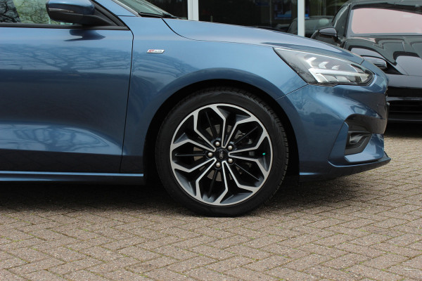 Ford Focus 1.0 EcoBoost ST Line Business / CarPlay / Keyless / Parkeerhulp V+A / 18'' / Stuur+Stoelverwarming / LED / DAB / Cruise Control