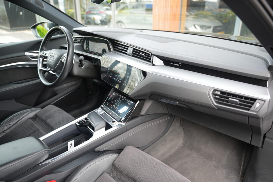 Audi e-tron e-tron 55 quattro advanced 95 kWh S Line B&O Adaptieve Cruise LED Stoelverw.