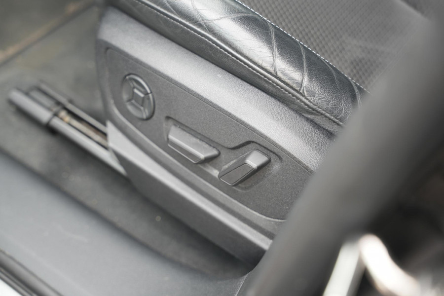 Audi e-tron e-tron 55 quattro advanced 95 kWh S Line B&O Adaptieve Cruise LED Stoelverw.