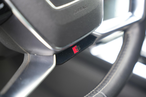 Audi e-tron e-tron 55 quattro advanced 95 kWh S Line B&O Adaptieve Cruise LED Stoelverw.