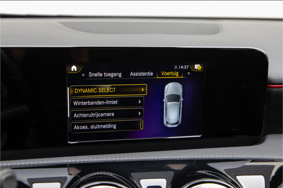 Mercedes-Benz A-Klasse 180 AMG Sportpakket, Camera, 2019