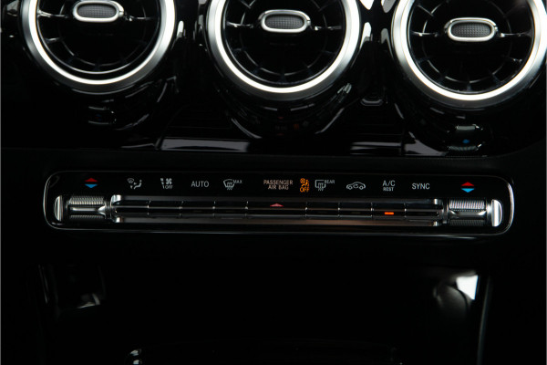 Mercedes-Benz A-Klasse 180 AMG Sportpakket, Camera, 2019