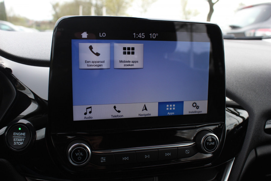 Ford Fiesta 1.0 EcoBoost Titanium Automaat / 52.242 km / Trekhaak / Camera / CarPlay / 16'' / Navigatie / Parkeerhulp V+A / DAB / Getint glas / Cruise Control