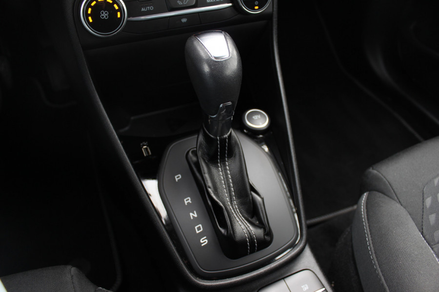 Ford Fiesta 1.0 EcoBoost Titanium Automaat / 52.242 km / Trekhaak / Camera / CarPlay / 16'' / Navigatie / Parkeerhulp V+A / DAB / Getint glas / Cruise Control