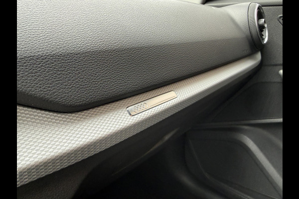 Audi Q2 35 TFSI Pro Line | Apple Carplay | Draadloze lader | LED | Origineel NL
