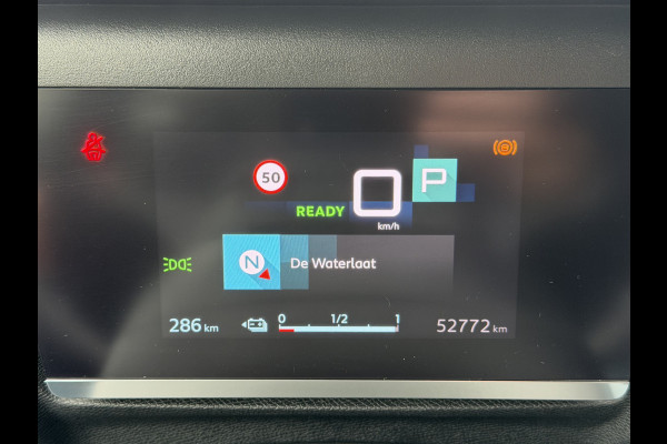 Citroën Ë-C4 Business 50 kWh (Camera - Navigatie - Automatische Airco - Apple Carplay - Parkeersensoren)