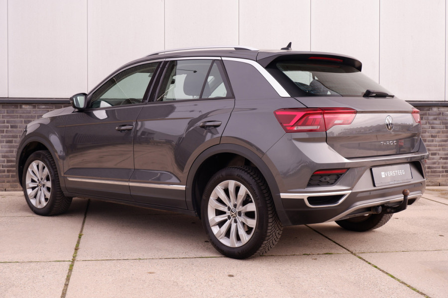 Volkswagen T-Roc 1.5 TSI Sport LED | Trekhaak | Carplay | Camera | Virtual Cockpit | PDC