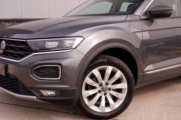 Volkswagen T-Roc 1.5 TSI Sport LED | Trekhaak | Carplay | Camera | Virtual Cockpit | PDC