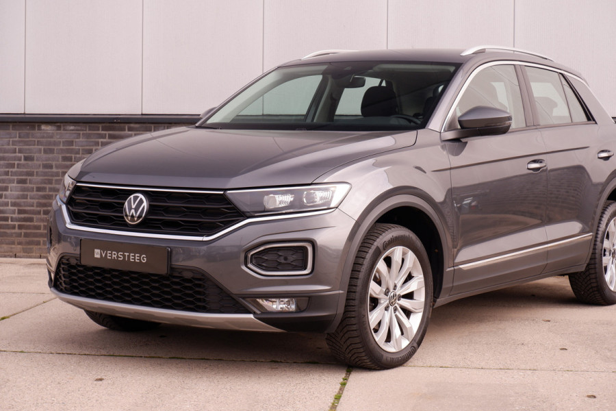 Volkswagen T-Roc 1.5 TSI Sport LED | Trekhaak | Carplay | Camera | Virtual Cockpit | PDC