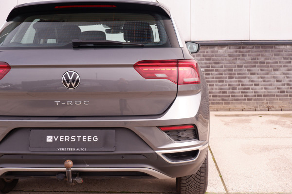 Volkswagen T-Roc 1.5 TSI Sport LED | Trekhaak | Carplay | Camera | Virtual Cockpit | PDC