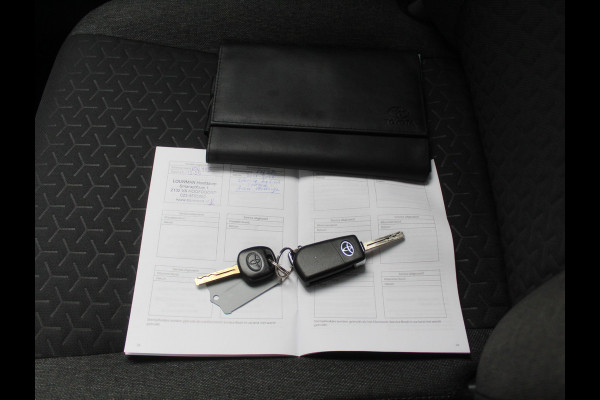 Toyota Yaris Cross 1.5 Hybrid Business CLIMATE | ADAPCRUISE | LMV16 | NAVI | CARPLAY | LED | CAMERA | DAB