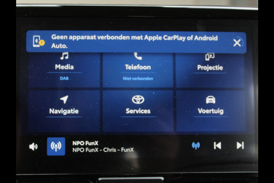 Toyota Yaris Cross 1.5 Hybrid Business CLIMATE | ADAPCRUISE | LMV16 | NAVI | CARPLAY | LED | CAMERA | DAB