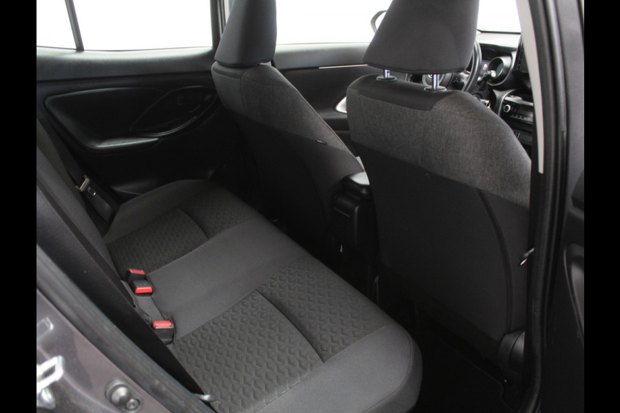 Toyota Yaris Cross 1.5 Hybrid Business CLIMATE | ADAPCRUISE | LMV16 | NAVI | CARPLAY | LED | CAMERA | DAB