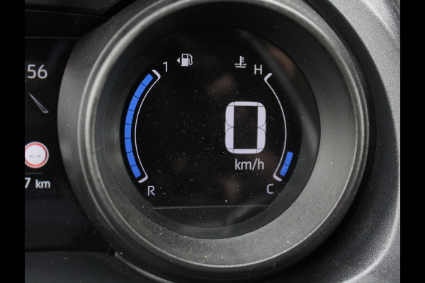 Toyota Yaris Cross 1.5 Hybrid Business CLIMATE | ADAPCRUISE | LMV16 | NAVI | CARPLAY | LED | CAMERA | DAB