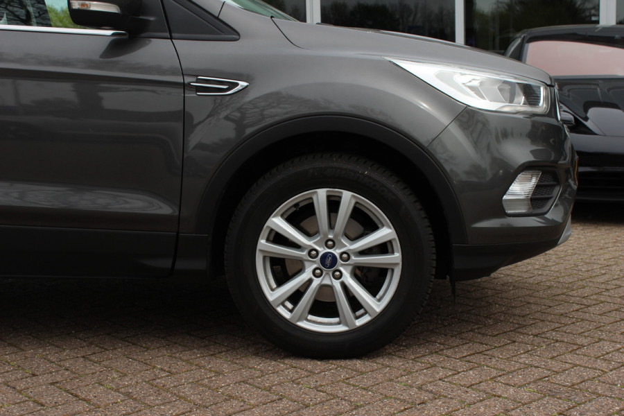Ford Kuga 1.5 EcoBoost Trend Ultimate / Navigatie / Parkeerhulp achter / 17'' / Bluetooth / Cruise Control
