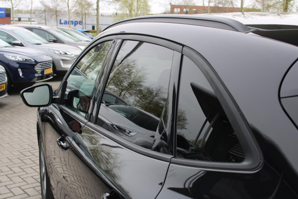Ford Kuga 2.5 PHEV ST-Line X | Winterpack | Adaptieve Cruise Control | AGR Stoelen | Electrische achterklep | BLIS | Privacy Glass | Camera