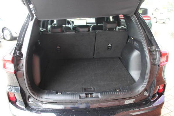 Ford Kuga 2.5 PHEV ST-Line X | Winterpack | Adaptieve Cruise Control | AGR Stoelen | Electrische achterklep | BLIS | Privacy Glass | Camera