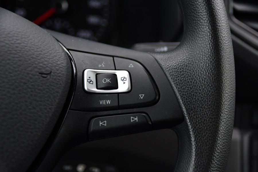 Volkswagen Crafter 35 2.0 TDI L3H2 PB Edition Camera, Cruise, Carplay, 177pk, LED, Stoelverwarming, Multimedia, Standkachel, Trekhaak, Uniek!