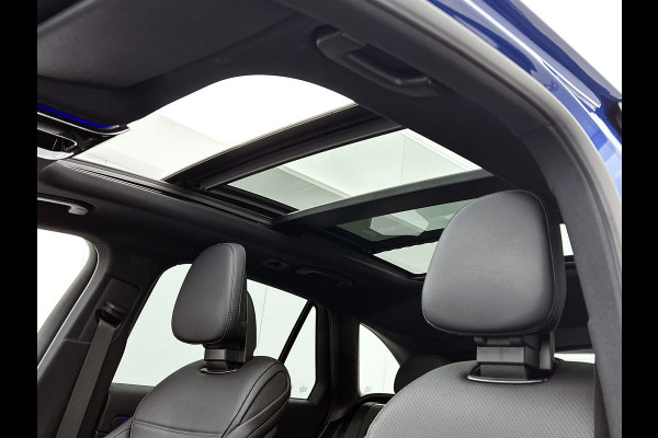 Mercedes-Benz GLC 300 e 4MATIC Plug-In Hybride Panorama Schuif-Kanteldak | Trekhaak | Memory Pakket | Stoel en Stuurverwarming. Inclusief 24 maanden MB Certified garantie voor Europa.