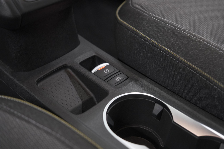 Renault Captur 1.6 E-Tech full hybrid 145 Techno | Camera | Navigatie | Apple Carplay | Parkeersensoren