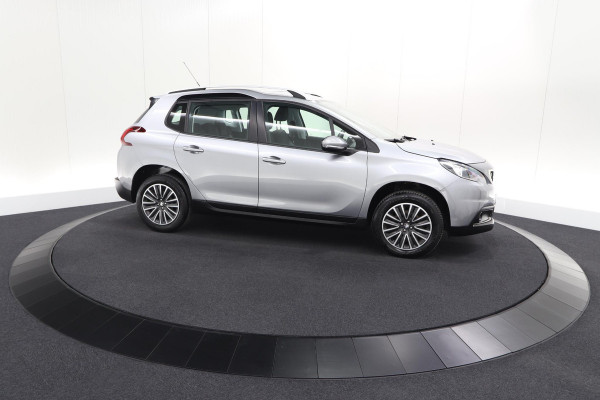 Peugeot 2008 PureTech 110 Blue Lion | Trekhaak | Apple Carplay | Parkeersensoren