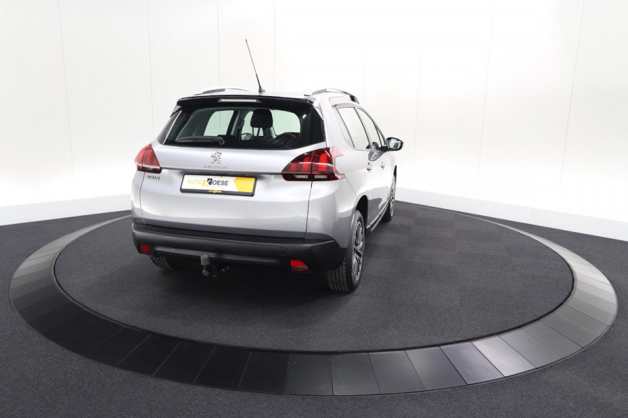 Peugeot 2008 PureTech 110 Blue Lion | Trekhaak | Apple Carplay | Parkeersensoren