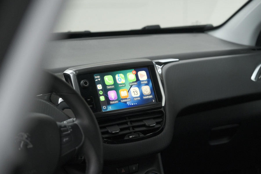 Peugeot 2008 PureTech 110 Blue Lion | Trekhaak | Apple Carplay | Parkeersensoren