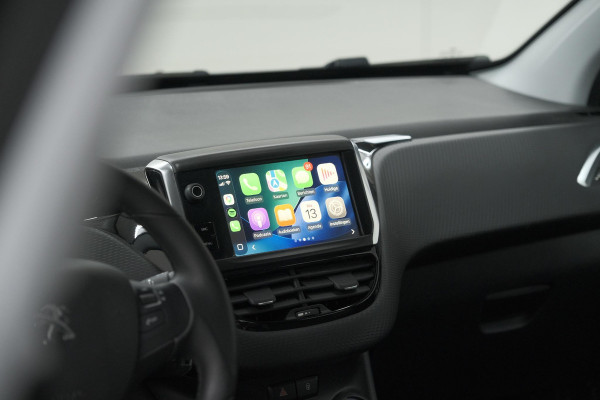 Peugeot 2008 PureTech 110 Blue Lion | Trekhaak | Apple Carplay | Parkeersensoren