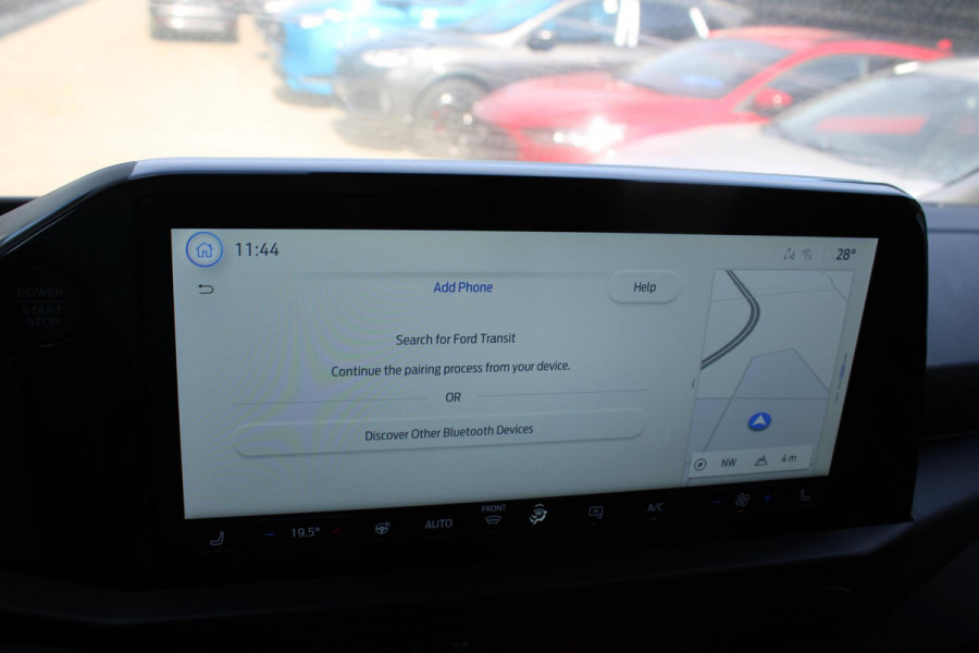 Ford Transit Custom 320 2.5 PHEV L2H1 Sport | SCI | 233pk | Inklapbare trekhaak | 19 inch lichtmetalen Sport velgen (mat zwart) | Verwarmbaar stuurwiel  | Navigatie systeem | B&O speakers