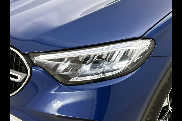 Mercedes-Benz GLC 300 e 4MATIC Plug-In Hybride Panorama Schuif-Kanteldak | Trekhaak | Memory Pakket | Stoel en Stuurverwarming. Inclusief 24 maanden MB Certified garantie voor Europa.