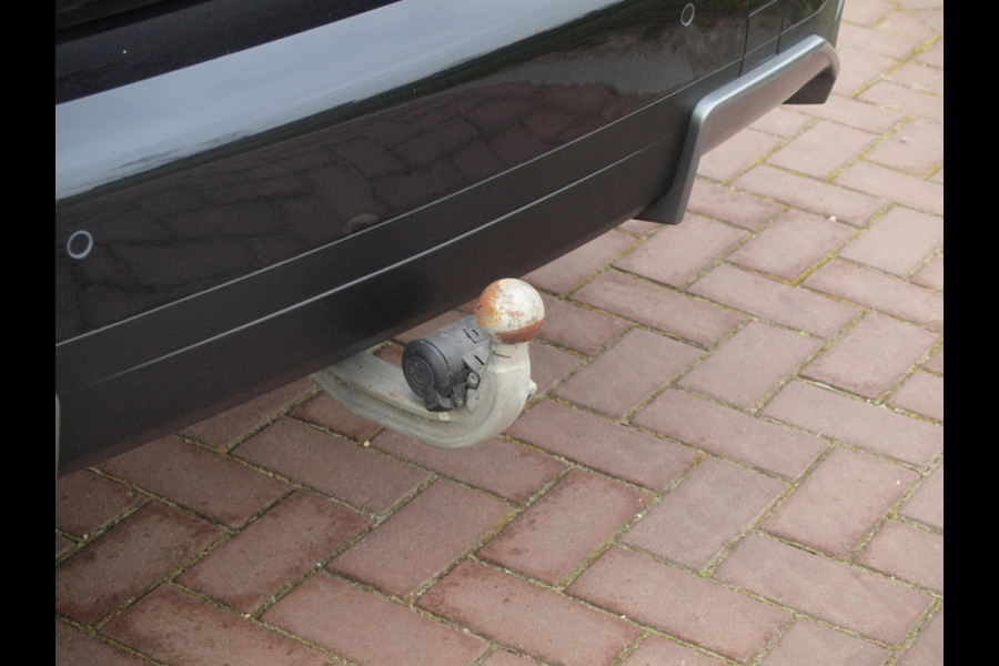 BMW iX3 High Executive 80 kWh | Panoramadak | Trekhaak | Head-Up Display | 360 Camera | Harman Kardon | Sfeerverlichting |