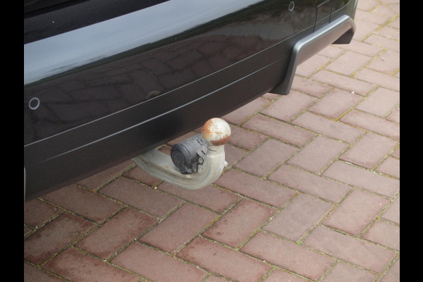 BMW iX3 High Executive 80 kWh | Panoramadak | Trekhaak | Head-Up Display | 360 Camera | Harman Kardon | Sfeerverlichting |