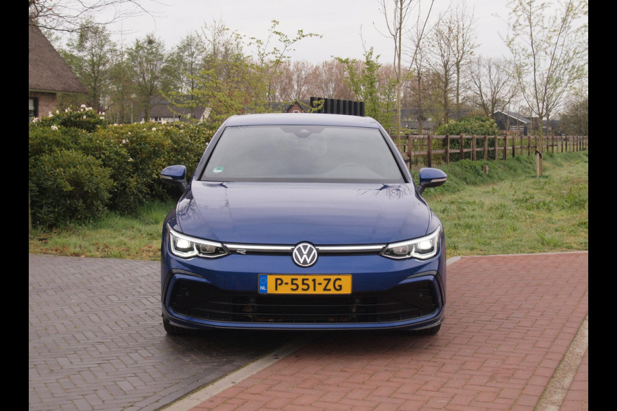 Volkswagen Golf 1.5 eTSI R-Line | Camera | Sfeerverlichting | Apple Carplay | Virtual Cockpit |