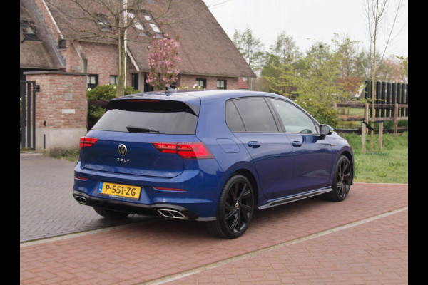 Volkswagen Golf 1.5 eTSI R-Line | Camera | Sfeerverlichting | Apple Carplay | Virtual Cockpit |