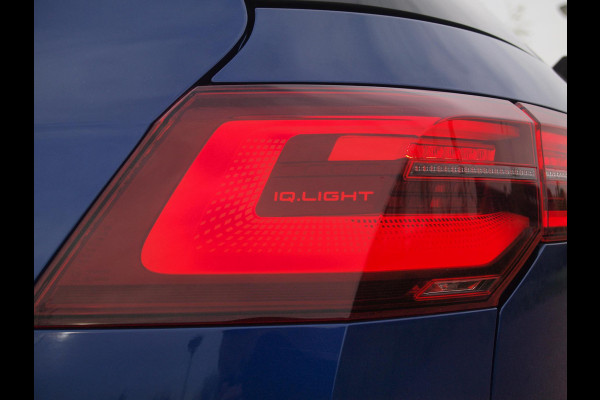 Volkswagen Golf 1.5 eTSI R-Line | Camera | Sfeerverlichting | Apple Carplay | Virtual Cockpit |