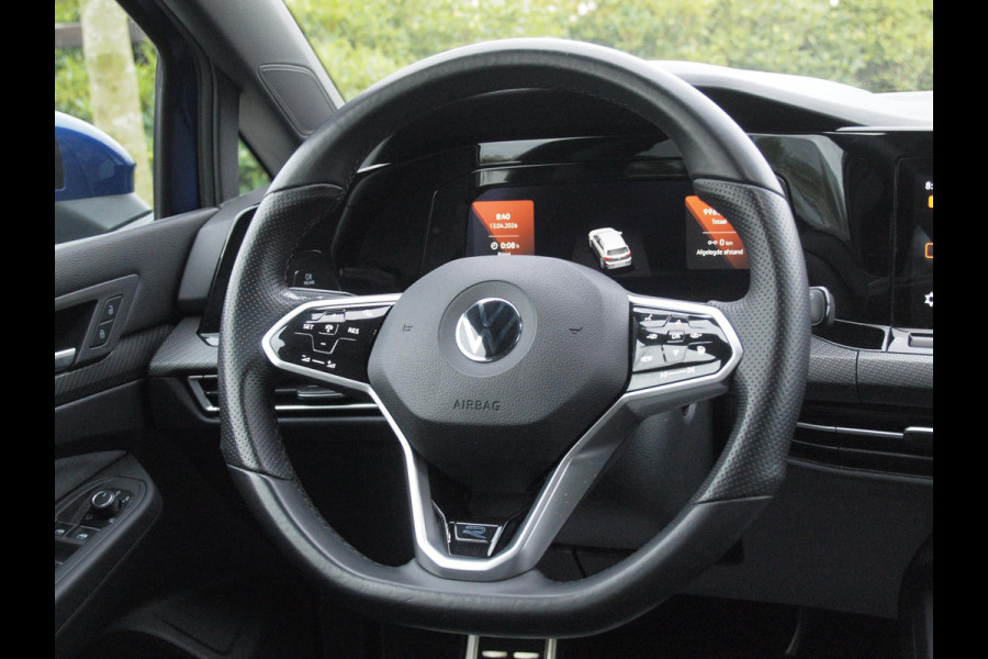 Volkswagen Golf 1.5 eTSI R-Line | Camera | Sfeerverlichting | Apple Carplay | Virtual Cockpit |