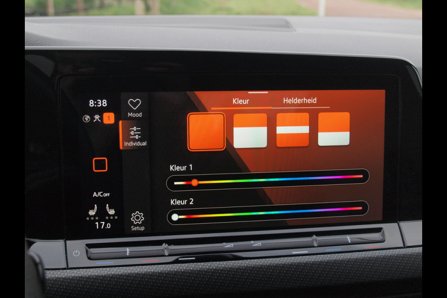 Volkswagen Golf 1.5 eTSI R-Line | Camera | Sfeerverlichting | Apple Carplay | Virtual Cockpit |