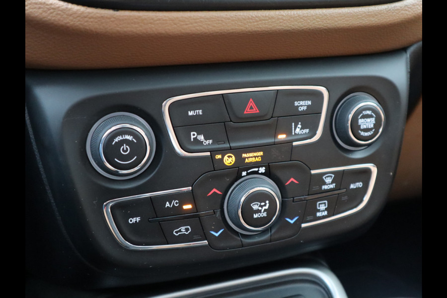 Jeep Compass 1.4 MultiAir 141pk Trailhawk - Grijs kenteken - Pano - Cruise