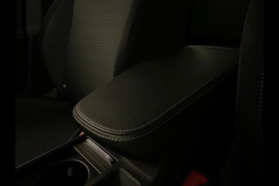 Škoda Octavia Combi 1.0 e-TSI Business Edition AUTOMAAT PANO NAVI CRUISEL BLUETOOTH ELEK RAMEN CENT VERG VELGEN NETTE AUTO