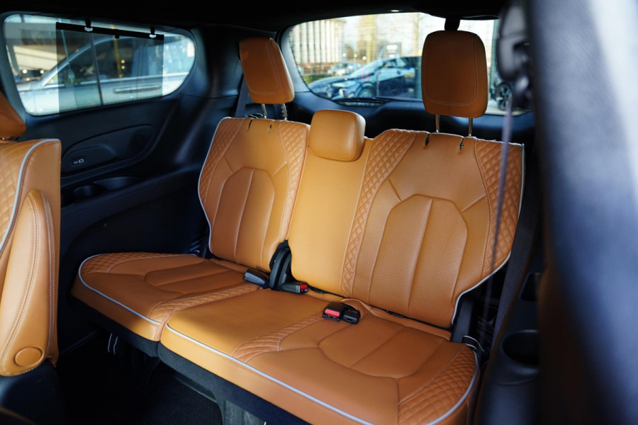 Chrysler Pacifica 3.6 V6 Hybrid Nieuwstaat Hybride