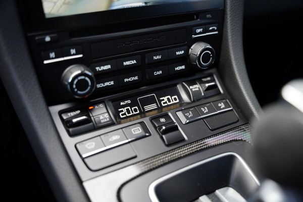 Porsche 911 4.0 GT3 JCR Exhaust / Manthey Onderstel / AP racing Remmen