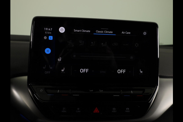 Volkswagen ID.4 First 77 kWh 204pk SoH 88,9 | Camera| Parkeersensoren | Sfeerverlichting | Navigatie | Stoelverwarming| Stuurverwarming | Zwenkbare Trekhaak |