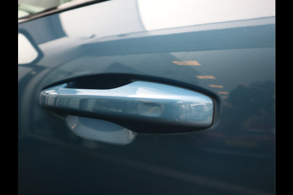 Volvo C40 Recharge Twin Intro Edition 78 kWh Navi / Trekh / Pano / 360Camera / Carplay / Stuur-Stoelverw / Harman/Kardon BTW AUTO