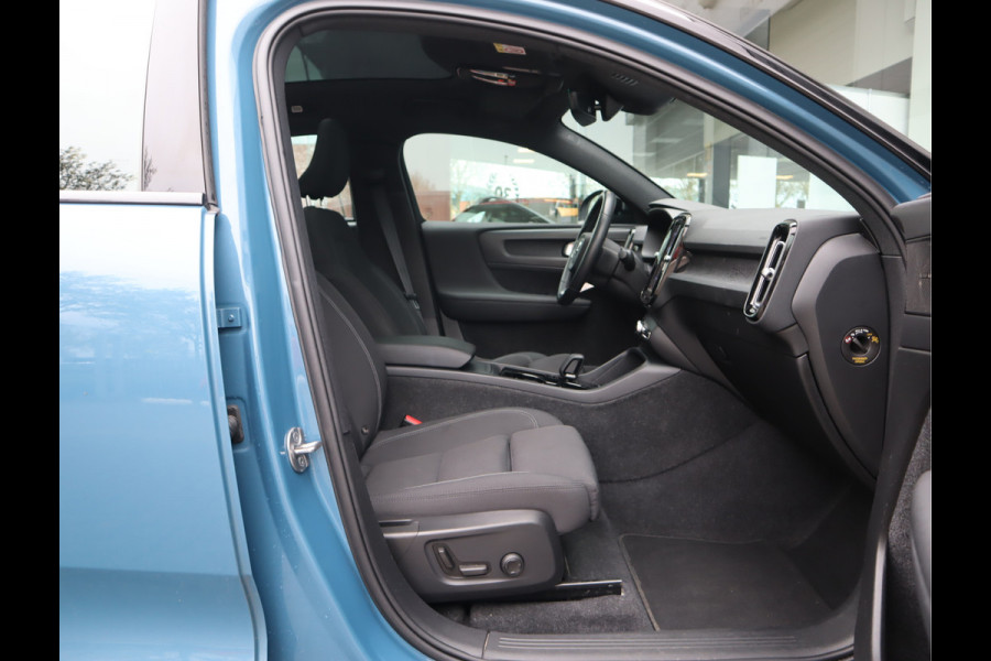 Volvo C40 Recharge Twin Intro Edition 78 kWh Navi / Trekh / Pano / 360Camera / Carplay / Stuur-Stoelverw / Harman/Kardon BTW AUTO