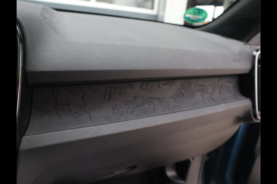 Volvo C40 Recharge Twin Intro Edition 78 kWh Navi / Trekh / Pano / 360Camera / Carplay / Stuur-Stoelverw / Harman/Kardon BTW AUTO