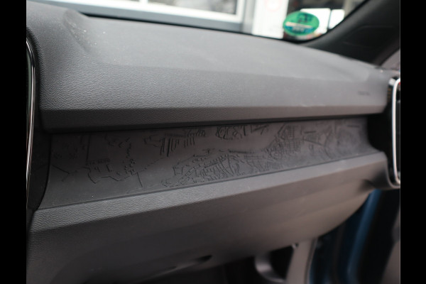 Volvo C40 Recharge Twin Intro Edition 78 kWh Navi / Trekh / Pano / 360Camera / Carplay / Stuur-Stoelverw / Harman/Kardon BTW AUTO