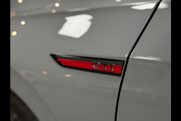 Volkswagen Golf 2.0 TSI GTI CLUBSPORT|PANO|STOELVER|HEADUP|AKRA