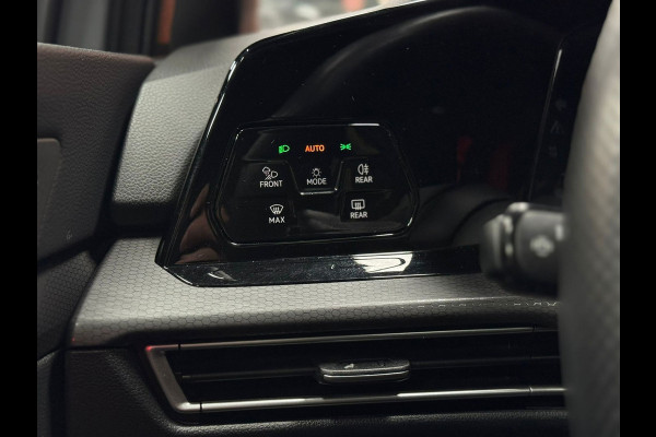 Volkswagen Golf 2.0 TSI GTI CLUBSPORT|PANO|STOELVER|HEADUP|AKRA