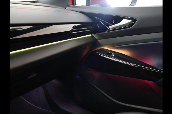 Volkswagen ID.4 GTX 4MOTION 77 kWh 300 PK + 20 INCH | PANORAMA | TREKHAAK WEGKL. | SFEERVERLICHTING | CAMERA | STUUR/STOELVERWARMING