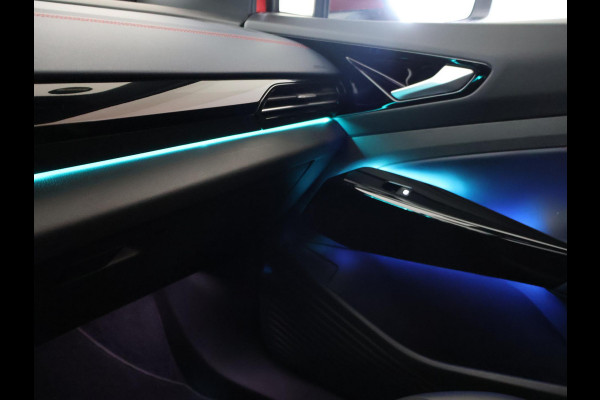 Volkswagen ID.4 GTX 4MOTION 77 kWh 300 PK + 20 INCH | PANORAMA | TREKHAAK WEGKL. | SFEERVERLICHTING | CAMERA | STUUR/STOELVERWARMING